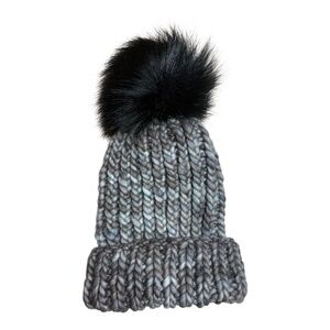 OOAK - grey knit hat w/ faux fur pom